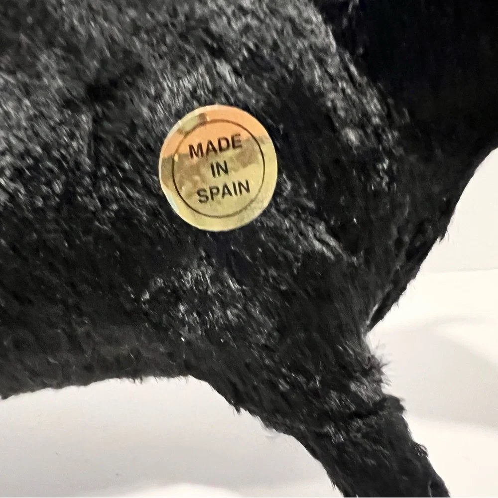 VTG Black Bullfighting Soanush Bull Figure Souvenir Made In Spain Travel